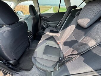 Subaru Outback 2.5 4WD Active Tažné Záruka 16t km - 8