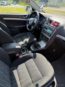 Škoda Octavia II 1.9 TDi 77kW r.v.2009 - 8