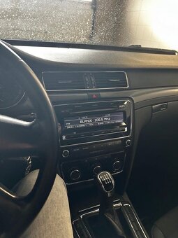 Škoda Superb - 8