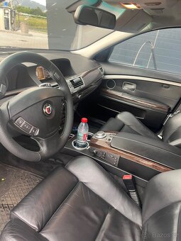 Bmw e66 750i - 8