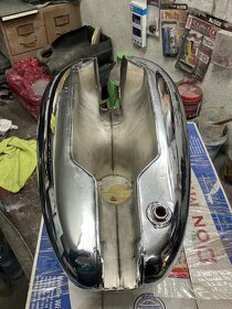 Jawa Čz 250/353 350/354 Kývačka Perfektní nádrž Chrom - 8