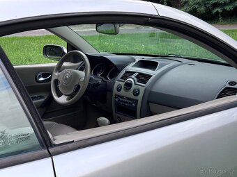 Renault Mégane CC 2.0 16V - 8
