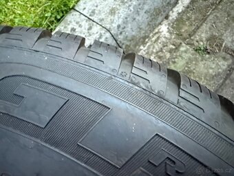 Zimní kola 215/65 R16 - 8