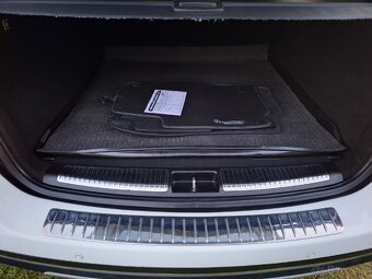 Mercedes ML350 4Matic AMG v plné výbavě, benzín 200kW. - 8