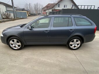 Škoda Octavia Combi 2.0 TDI 4x4 Scout - 8