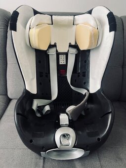 Cybex Sirona Z i-size i s bází - 8