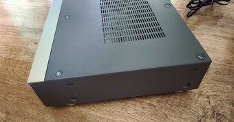 Satelitni tuner Sony DAR 1000 ES Champagne,čti popis - 8