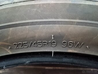 Hankook 225/45 R19 Ventus S1 Evo3 K127 96W - 8
