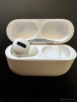 Apple AirPods Pro krabička a levé sluchátko - 8