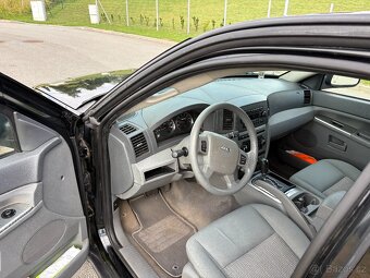 JEEP GRAND CHEROKEE 4x4 3.7 L V6 LAREDO dovoz USA - 8