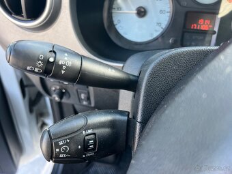 Peugeot Partner TEPEE 1.6 HDi 73kW NAVI ČR DPH - 8