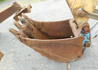 Prodám Kaiser kráčející rypadlo S2 - 8