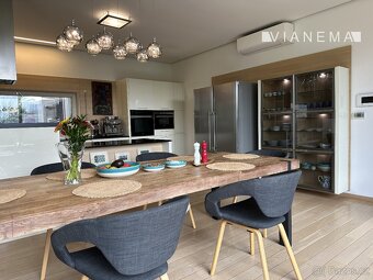 Na prodej 6-pokojový dům s bazénem, ​​Limbach - 8