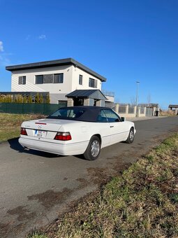 Mercedes e 320 cabrio 1995 - TOP STAV - 8