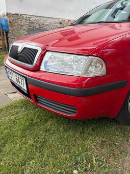 Škoda Octavia 1.6 Tour ročník 2008 - 8