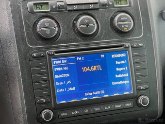 Touran 2.0Tdi DSG Automat BiXenony Webasto Parktronik Zaves - 8
