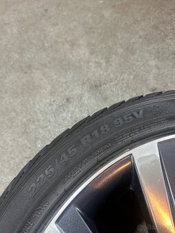 ALU Kola ŠKODA 5x112 R18 PERSEUS Zimní Pneu 225/45/18 - 8