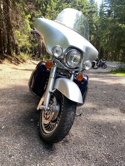 Harley Davidson Elektro Glide Ultra Classic - 8