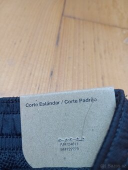 Pánské sportovní kalhoty Nike - 8