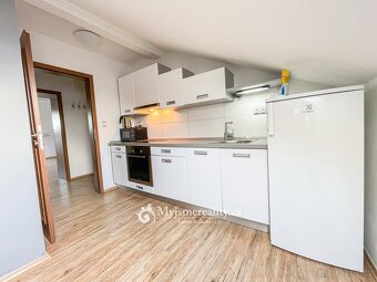 Pronájem cihlového bytu 1+1, 40 m², Znojmo, ul. Jiráskova - 8