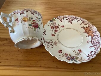 Keramický šálek s podšálkem - 8