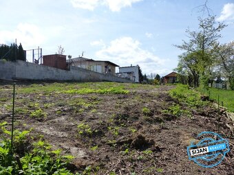 Prodej pozemku pro bydlení, 584 m2 - Ptení, ev.č. 00523 - 8