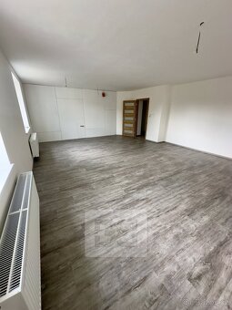 Prodej bytu 3+kk, 105 m2 - Kralupy nad Vltavou - Lobeček - 8