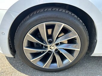 ŠKODA SUPERB III 2.0TDI 140KW 4x4 COMBI DSG L&K ČR NAVI KŮŽE - 8