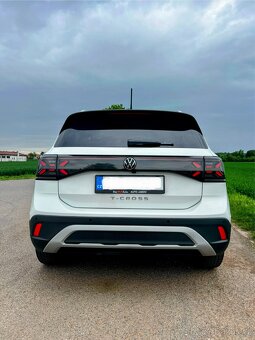 Volkswagen T-Cross - 8