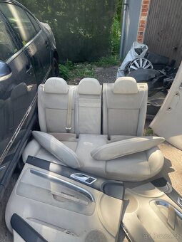 Škoda Superb 1 béžový interiér - 8