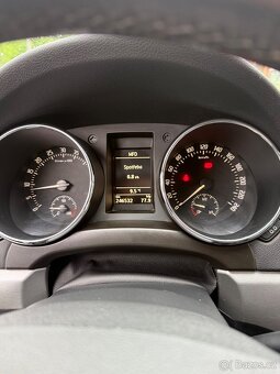 Škoda Yeti 2.0 TDI 103 kW 4x4, rok 2010 - 8