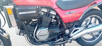 Honda vf 750s Sabre Youngtimer - 8