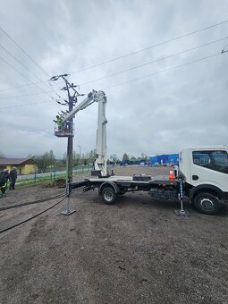 Pronájem montážní vysokozdvižné autoplošiny Cela DT25 - 8