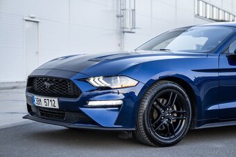 Ford Mustang 2.3 turbo rok 2020 - 8
