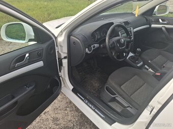Škoda Octavia II 1.6tdi combi - 8