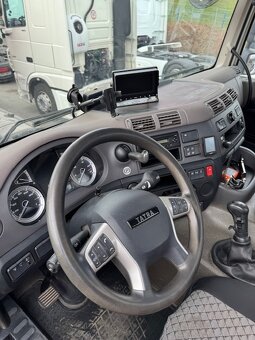 TATRA Phoenix 480ps 6x6 manuál hákový nosič - 8