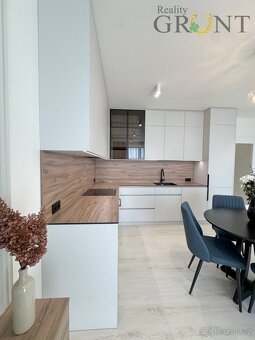 Pronájem byty 2+kk, 62 m2 - Ostrava - Moravská Ostrava - 8