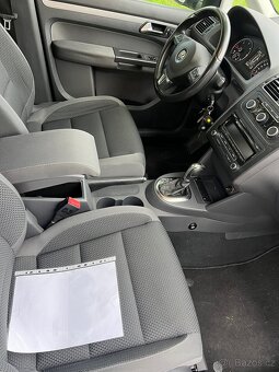 Volkswagen Touran TDi - 8