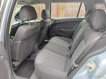 Benzínový Opel Astra 1.8..16V... Tempomat - 8