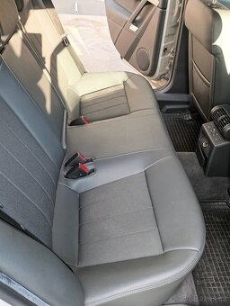 Opel Vectra 1.9 CDTi 16V GTS 110kw - 8