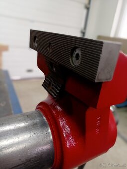 Svěrák York 150L T - 8