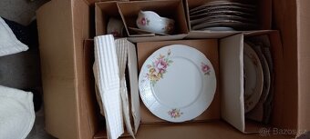 jídelní souprava - motiv růže - 8