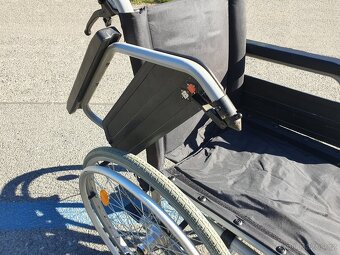 ŠIROKÝ značkový a lehký invalidní vozík SuperCENA - 8