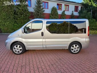 Vivaro 2.5 CDTI 107kW Cosmo 8.míst,Tažné,Klima,Navigace - 8