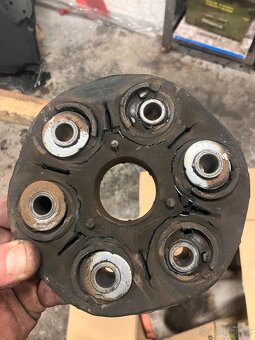 Bmw e39 525d 120kw manual rok 2002 - 8