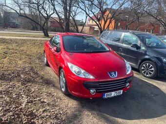 Peugeot 307cc 2.0 benzín 103 kW - 8
