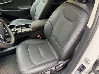 KIA EV6 77,4 kWh 170 kW Earth Pro Plus - 8
