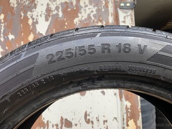 4ks 225/55/18 Continental/2022/98V/letní pneu 8m - 8