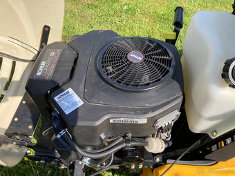 Zahradní traktor Cub Cadet CC 1023RD - 8