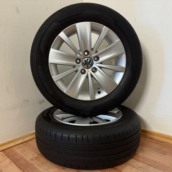 VW SHARAN II 5x112 R16 ET33+LETNÍ 205/60R16 5,5/3mm - 8
